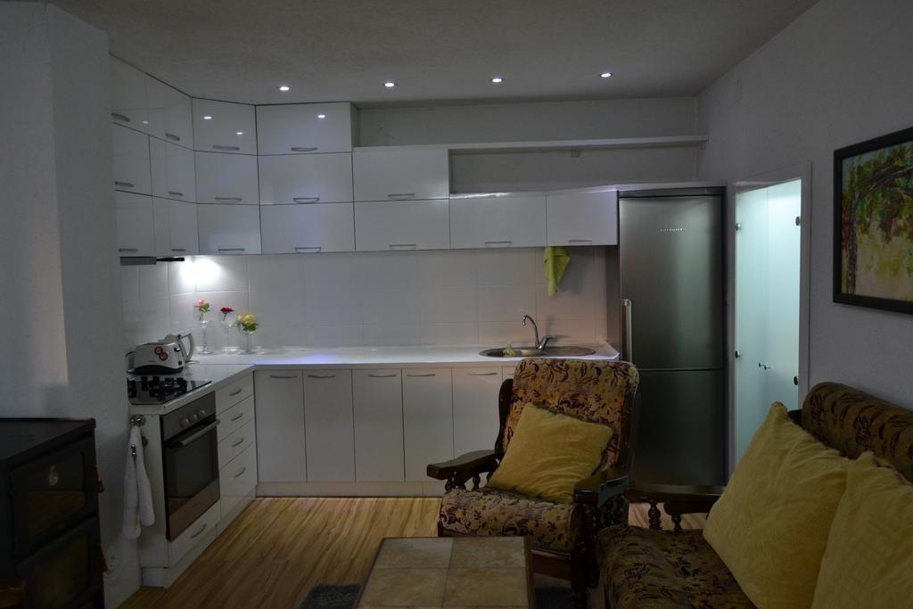 Honey Home By Kostoski Inn Prilep Exteriör bild