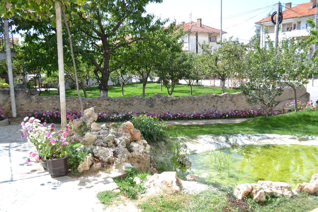 Honey Home By Kostoski Inn Prilep Exteriör bild